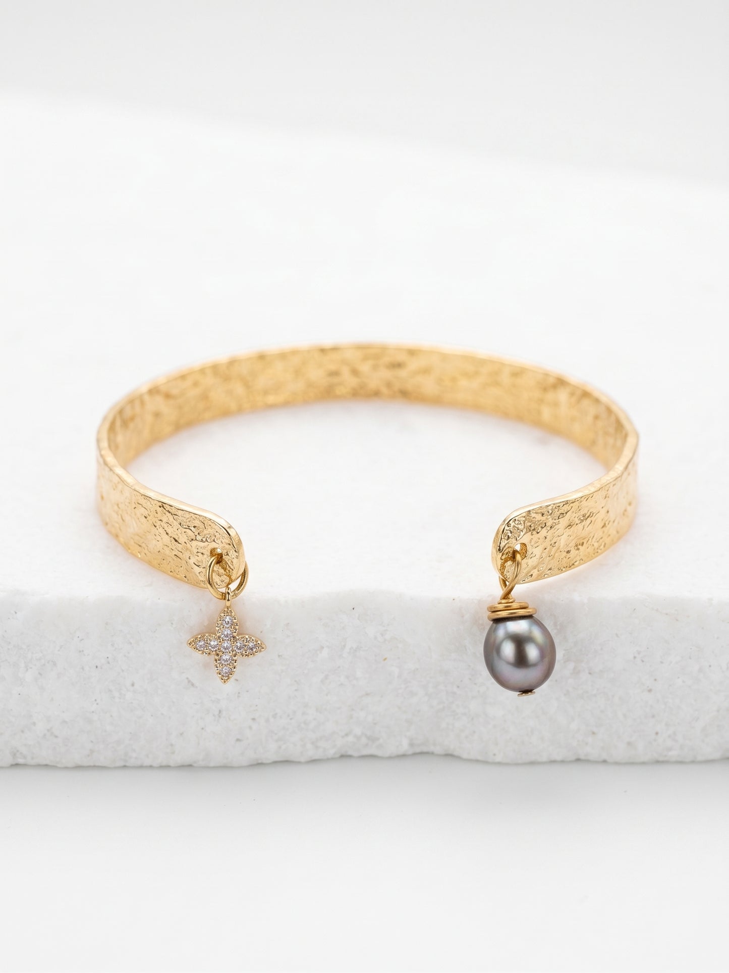 Bracelet jonc Lyana