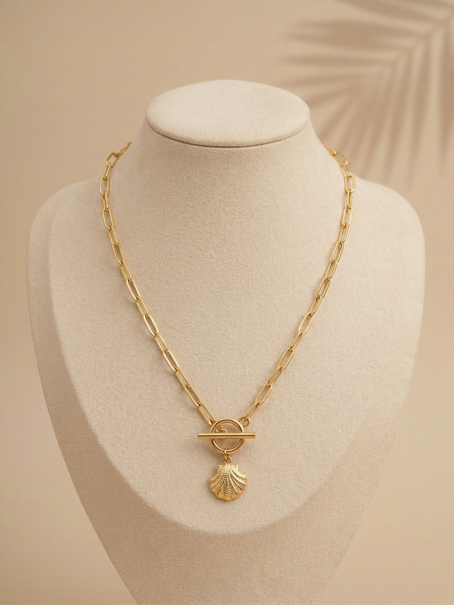 Collier Jacarta