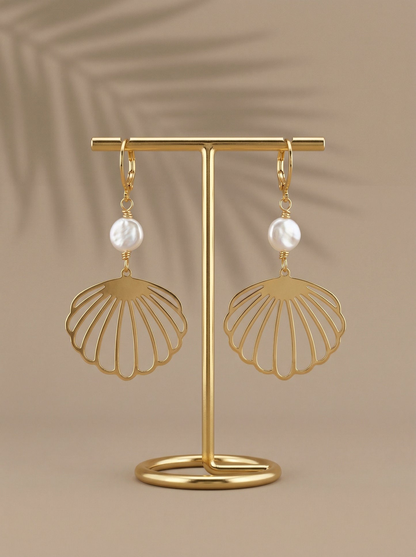 Élina Flat Pearl Earrings
